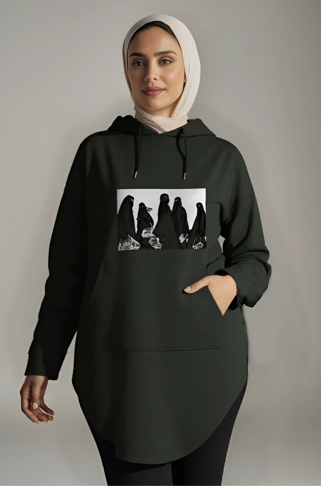 5 Hijabis Oversized Black Hoodie